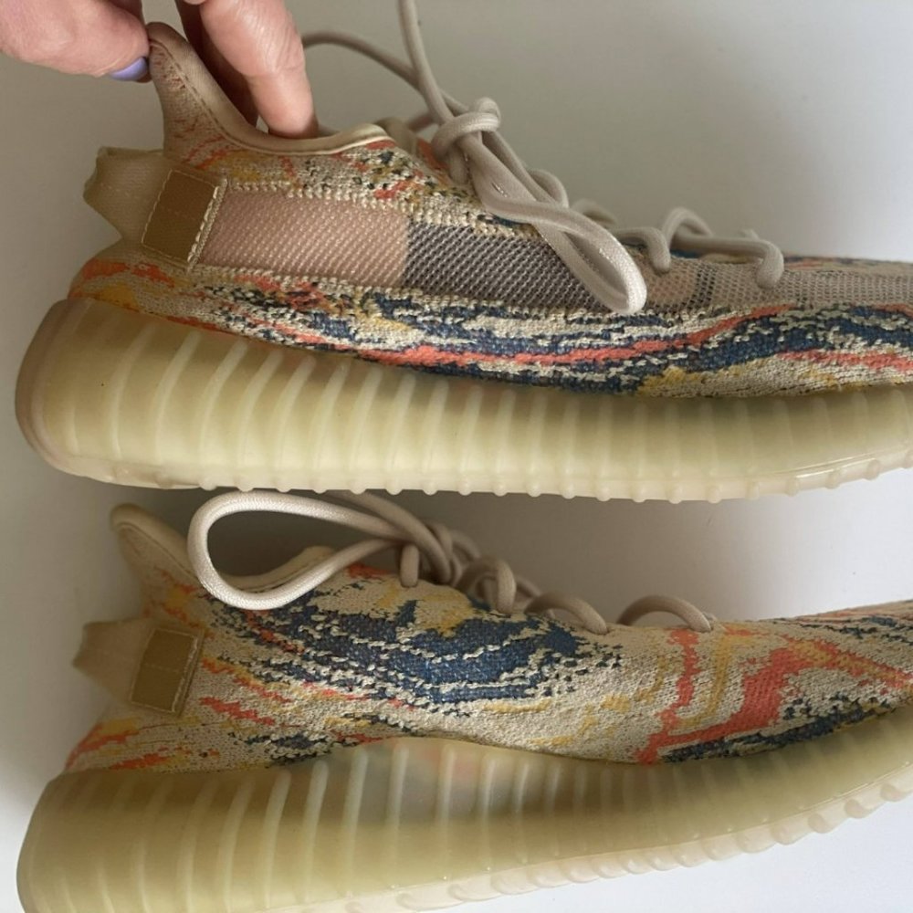 Yeezy Boost 350 V2 Made by Adidas Men's Size 7  UK6.5 Mix Oat Originals  GW3773